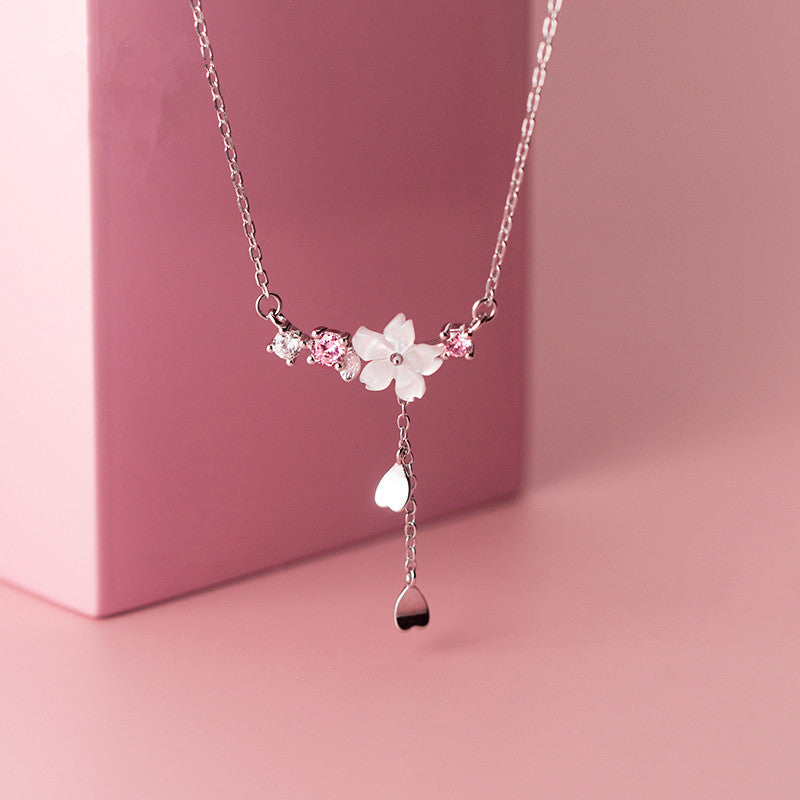 hanaiette Spin Cherry Blossom Pendant Cherry Blossom Necklace Flower Necklace Lady Cherry Blossom Necklace Birthday Holiday Gift from Friends